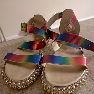 Bamboo brand multi color sandal. Size 8. Like new condition, only worn twice.